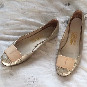 🥂SALVATORE FERRAGAMO Logo Signature Flats